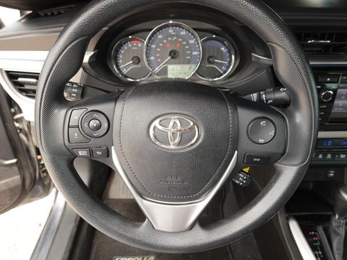 Used 2014 Toyota Corolla LE FWD image 13
