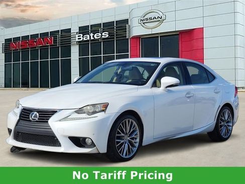 Used 2014 Lexus IS 250 w/ Navigation Package image 3