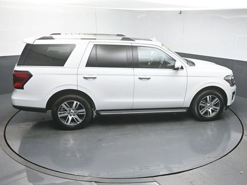 Used 2023 Ford Expedition Limited RWD image 47