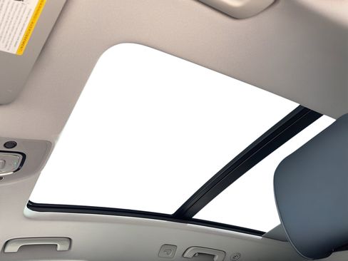 Used 2023 Audi Q5 e Premium image 18