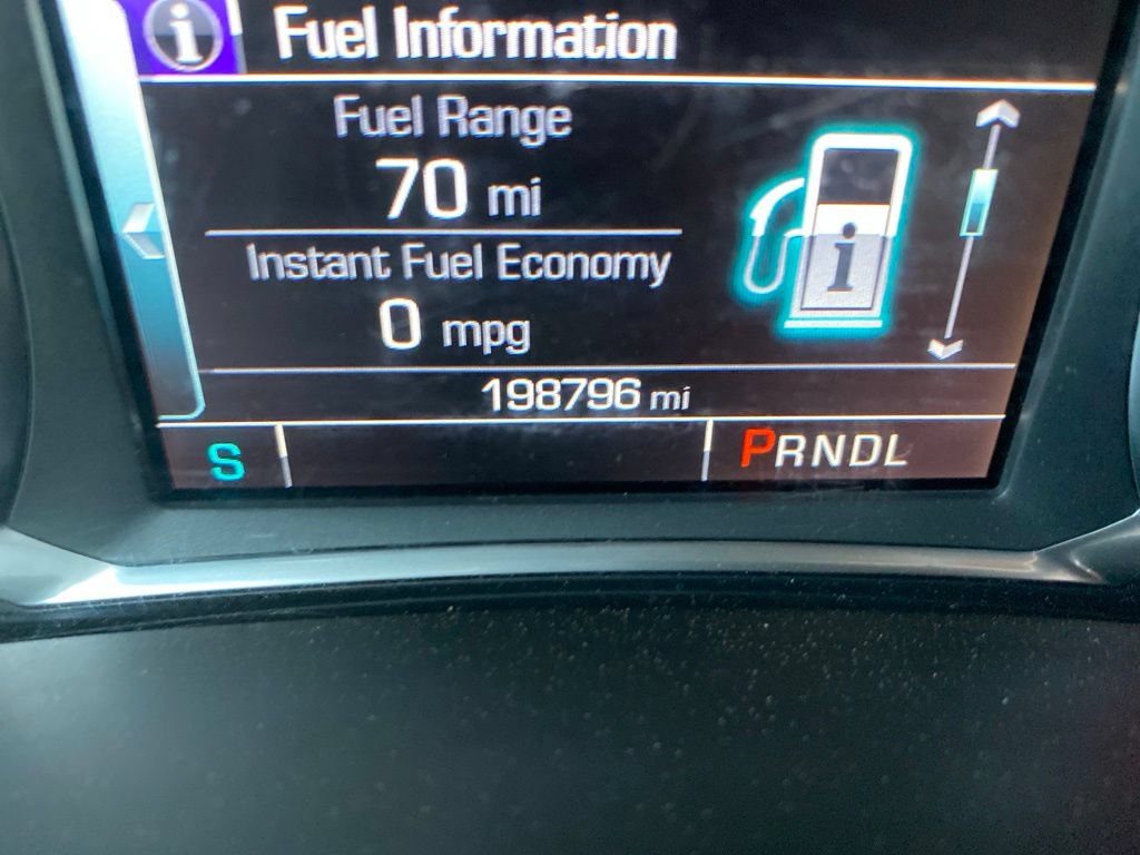 Used 2018 Chevrolet Equinox LT w/ Sun & Infotainment Package FWD image 6