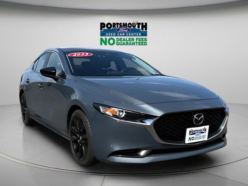Used 2023 MAZDA MAZDA3 s FWD image 1