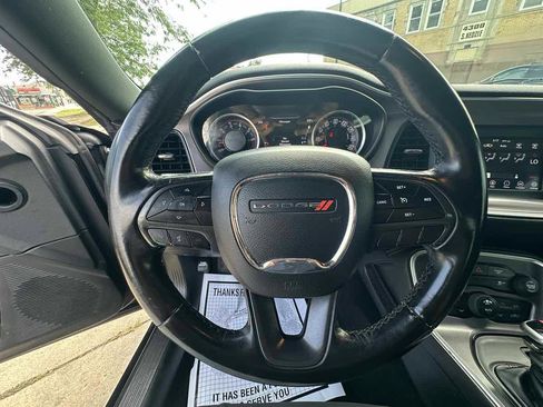 Used 2019 Dodge Challenger SXT AWD/4WD image 14