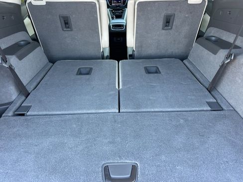 Certified 2025 Cadillac XT6 Premium Luxury image 17