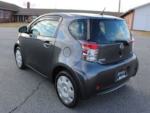 Used 2013 Scion iQ image 7