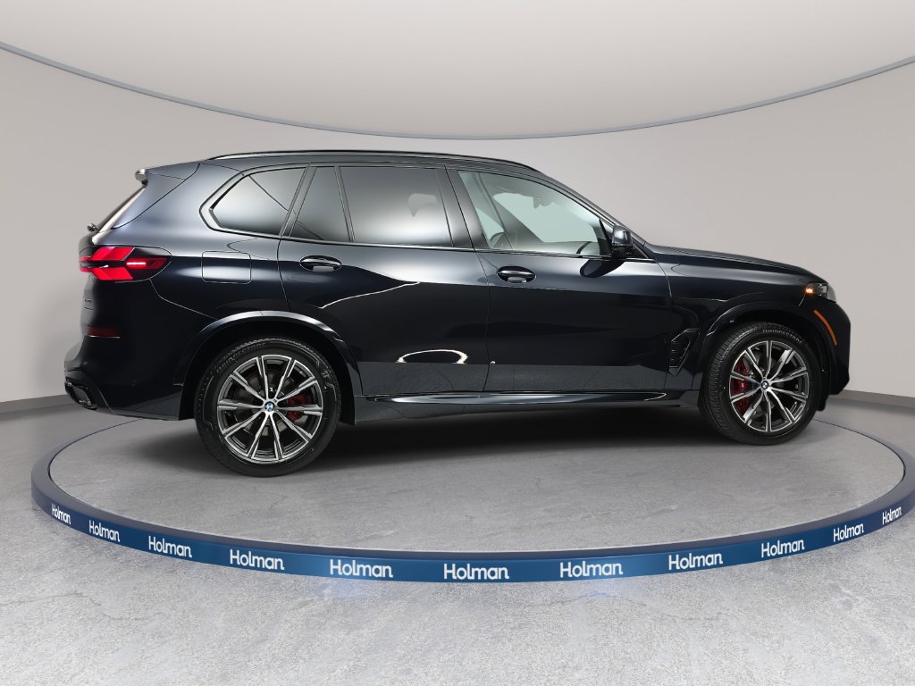 Used 2026 BMW X5 xDrive40i w/ M Sport Package AWD/4WD image 6