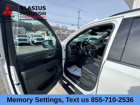 Used 2023 Chevrolet Tahoe Z71 w/ Luxury Package AWD/4WD image 24