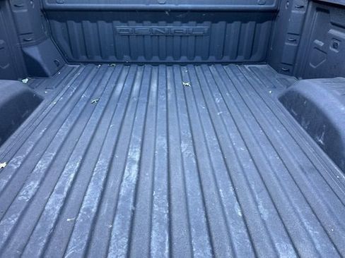 Used 2024 GMC Sierra 2500 Denali AWD/4WD image 17