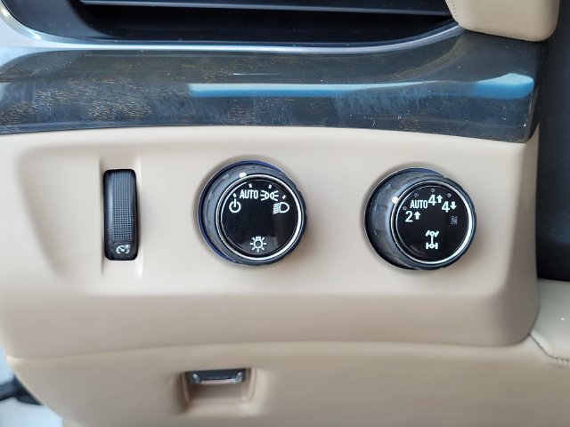 Used 2019 Cadillac Escalade Platinum AWD/4WD image 15