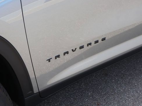 New 2026 Chevrolet Traverse LT AWD/4WD image 11