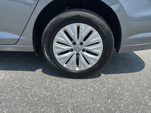 Used 2019 Volkswagen Jetta S w/ Driver Assistance Package image 25
