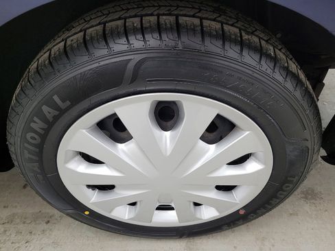 Used 2019 Nissan Versa SV image 31