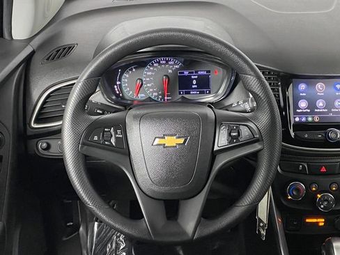 Used 2020 Chevrolet Trax LT AWD/4WD image 15