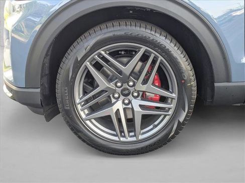 New 2026 Ford Explorer ST-Line RWD image 9