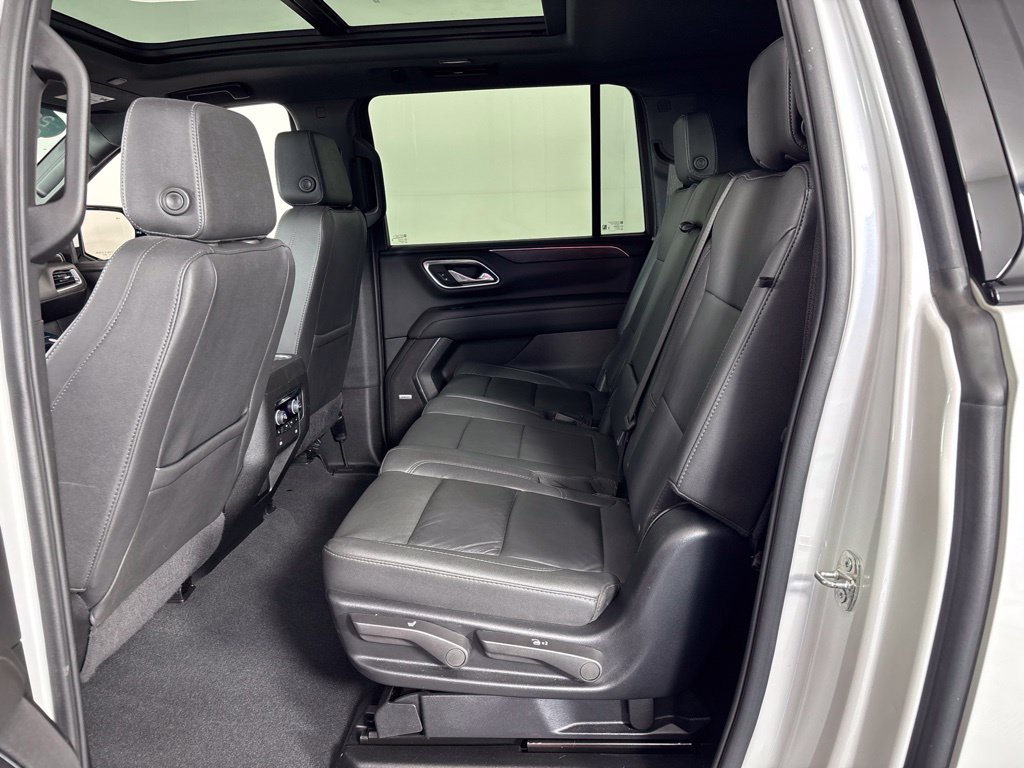 Certified 2024 Chevrolet Suburban Z71 w/ Off-Road Capability Package AWD/4WD image 25