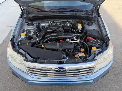 Used 2011 Subaru Forester 2.5X Premium w/ All-Weather Pkg image 30