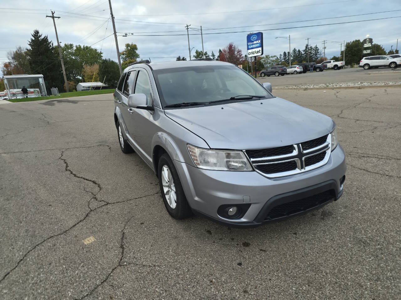 Used 2017 Dodge Journey SXT AWD/4WD image 2