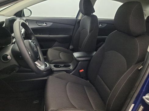 Used 2021 Kia Forte LXS FWD image 17