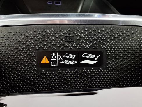 New 2026 Chevrolet Equinox LT w/ Convenience Package II FWD image 23