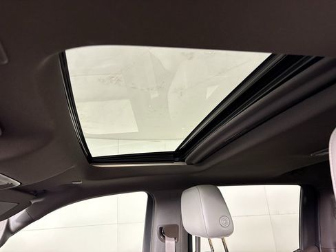 Used 2020 Chevrolet Silverado 1500 LTZ w/ LTZ Premium Package image 36