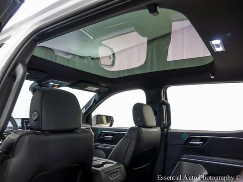 New 2025 GMC Sierra EV Denali image 11