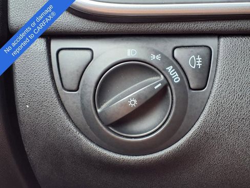 Used 2010 Saab 9-3 2.0T w/ Comfort Package image 28