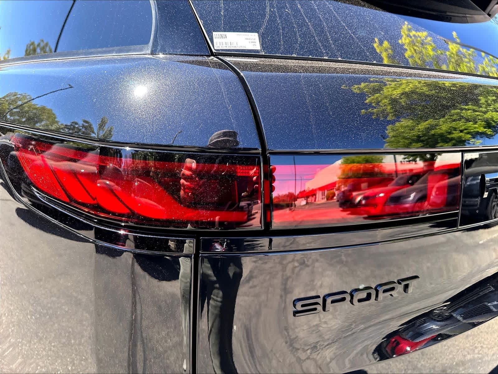 New 2026 Land Rover Range Rover Sport Dynamic SE AWD/4WD image 25