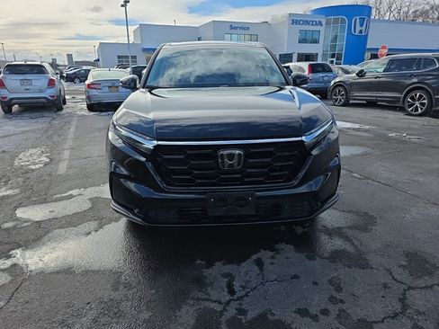 Used 2023 Honda CR-V EX-L image 2