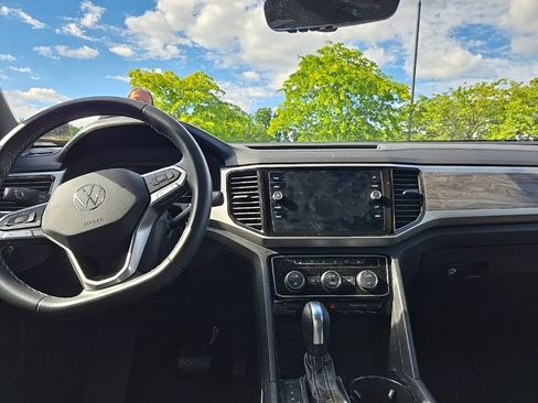 Used 2023 Volkswagen Atlas Cross Sport SE w/ Panoramic Sunroof Package AWD/4WD image 36