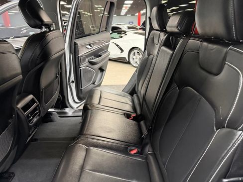 Used 2022 Jeep Grand Cherokee Limited 4xe AWD/4WD image 40