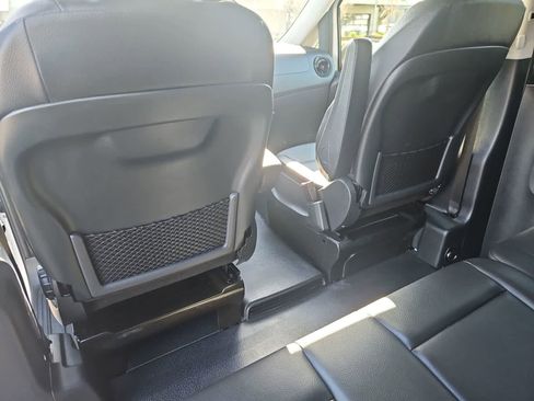 Used 2023 Mercedes-Benz Metris Passenger image 17