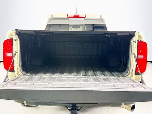 Used 2021 Chevrolet Colorado ZR2 AWD/4WD image 16
