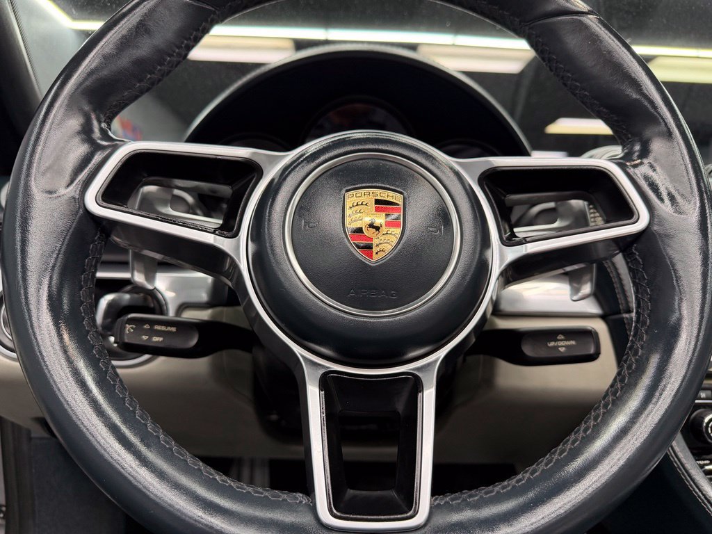 Used 2018 Porsche 718 Boxster RWD image 23