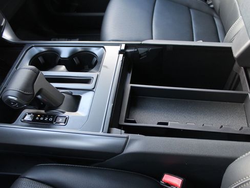 New 2025 Ford F150 Lariat w/ Equipment Group 501A Mid image 35