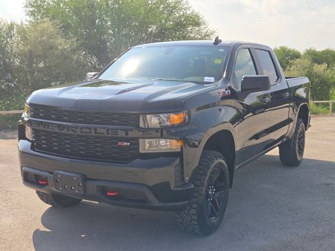 Used 2021 Chevrolet Silverado 1500 Custom Trail Boss w/ LPO, Dark Essentials Package AWD/4WD image 7
