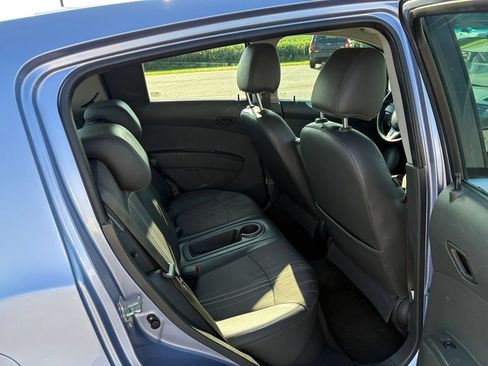 Used 2014 Chevrolet Spark LT FWD image 36