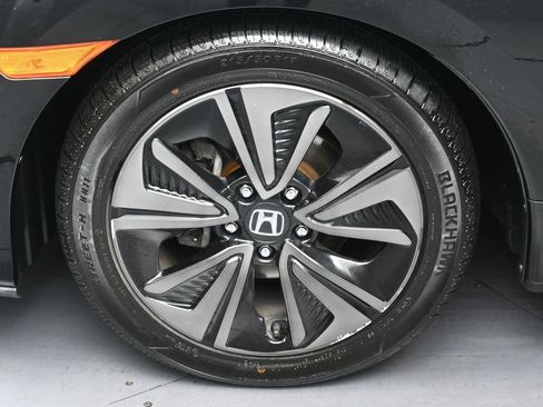 Used 2017 Honda Civic EX-L image 38