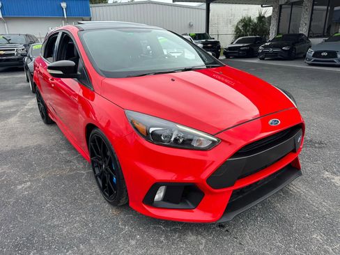 Used 2018 Ford Focus RS image 3