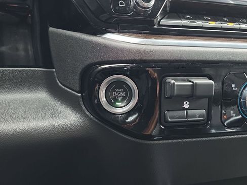 Used 2024 GMC Sierra 1500 Elevation w/ Elevation Premium Package image 17