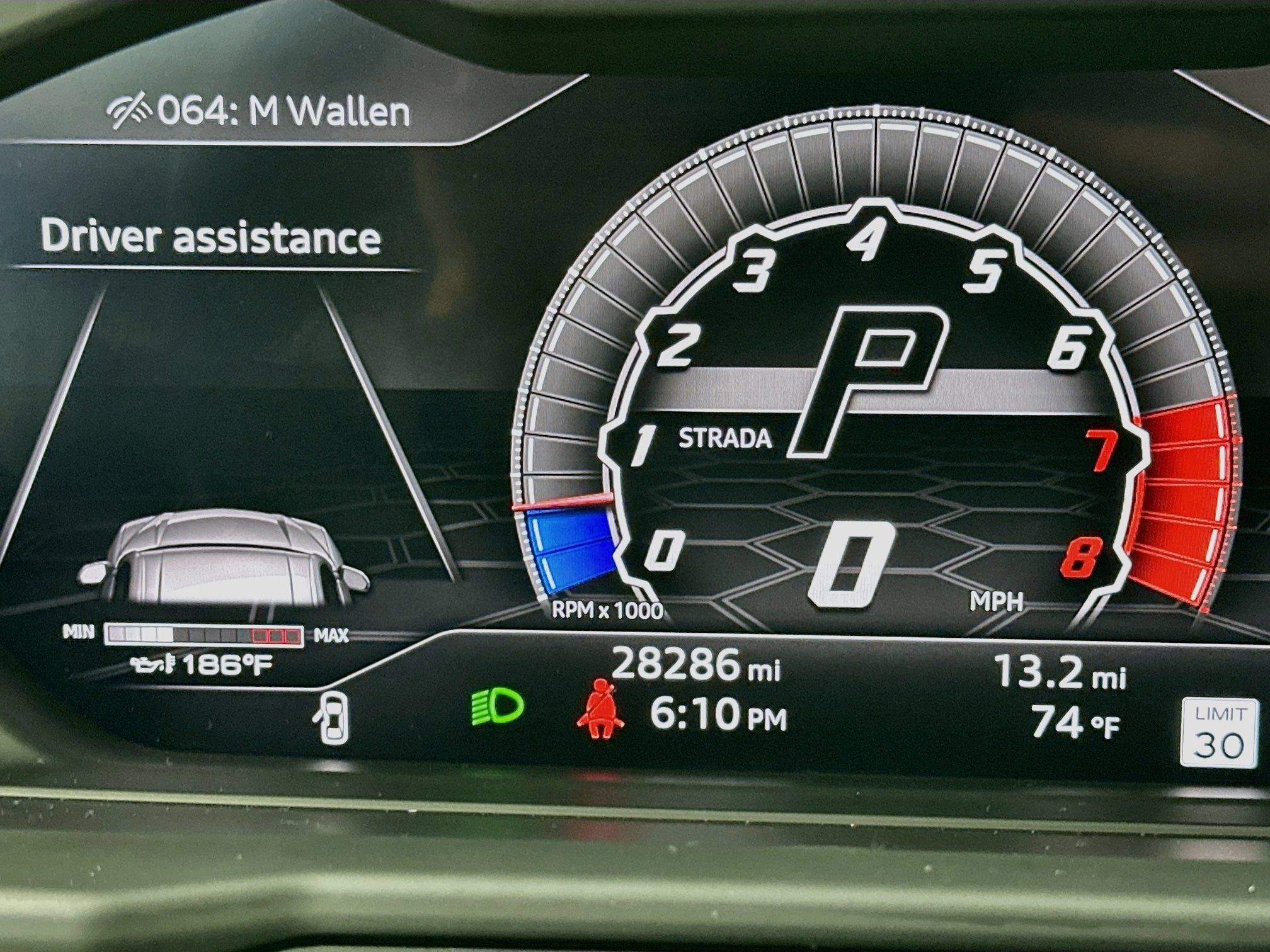 Used 2019 Lamborghini Urus AWD/4WD image 12