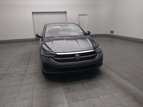 Used 2024 Volkswagen Jetta SE FWD image 14