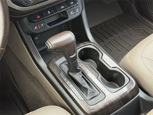 Used 2016 GMC Canyon SLT w/ Trailering Package image 27