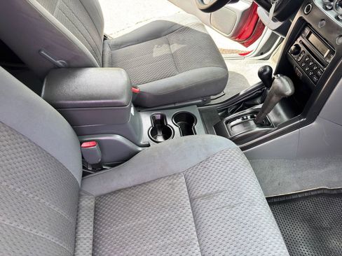 Used 2004 Nissan Xterra XE AWD/4WD image 19