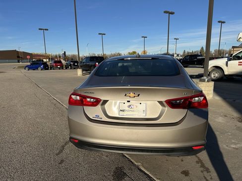 Used 2023 Chevrolet Malibu LT image 4