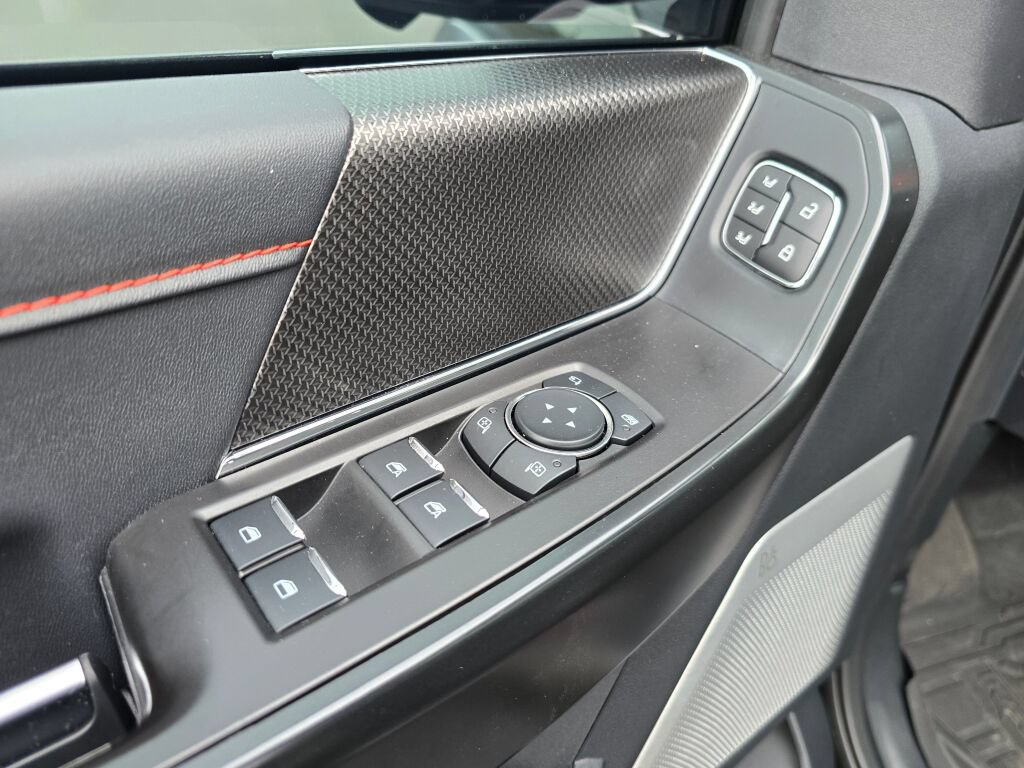 Used 2024 Ford F150 Raptor AWD/4WD image 16