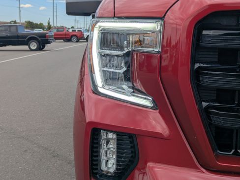 Used 2021 GMC Sierra 1500 Elevation w/ X31 Off-Road Package AWD/4WD image 43