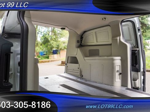 Used 2014 RAM C/V Tradesman w/ UConnect Hands-Free Group FWD image 4