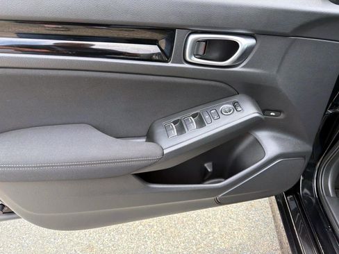 Used 2022 Honda Civic EX image 14