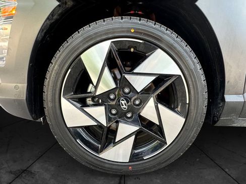 Used 2024 Hyundai Kona Limited FWD image 14