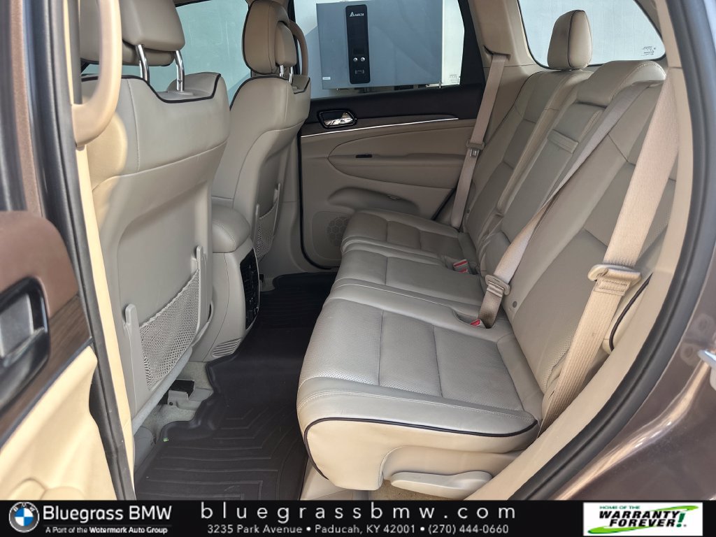 Used 2020 Jeep Grand Cherokee Overland AWD/4WD image 23